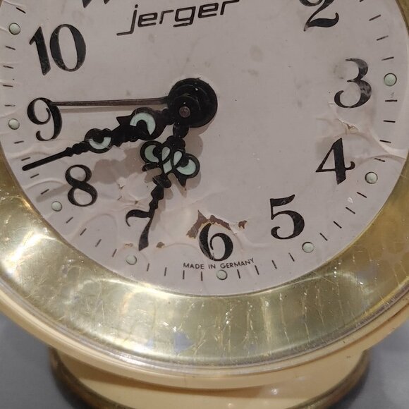 Vintage Jerger Alarm Clock Mechanical Yellow Like Lantern Rare - Picture 8 of 10